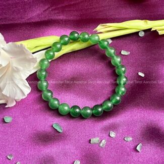 Green Jade Round Beads Bracelet (8mm)